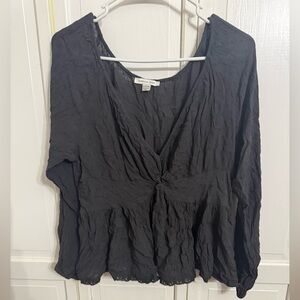 American Eagle Outfitters Black Crinkle Blouse
